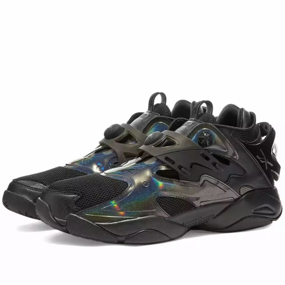 Juun.J x Reebok Pump Court Black Metallic triple black iridescent sneakers Rare